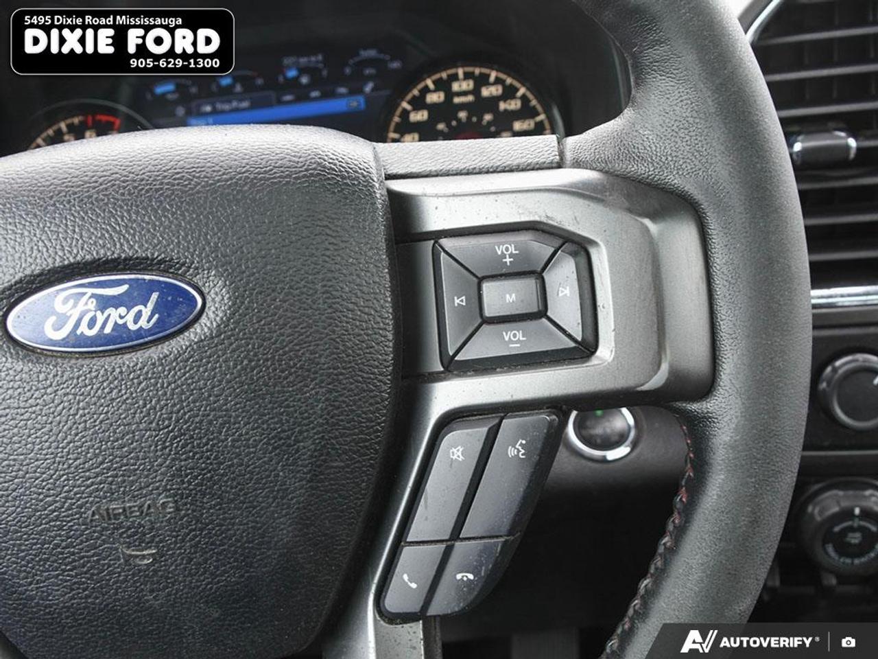 2016 Ford F-150 Lariat Photo