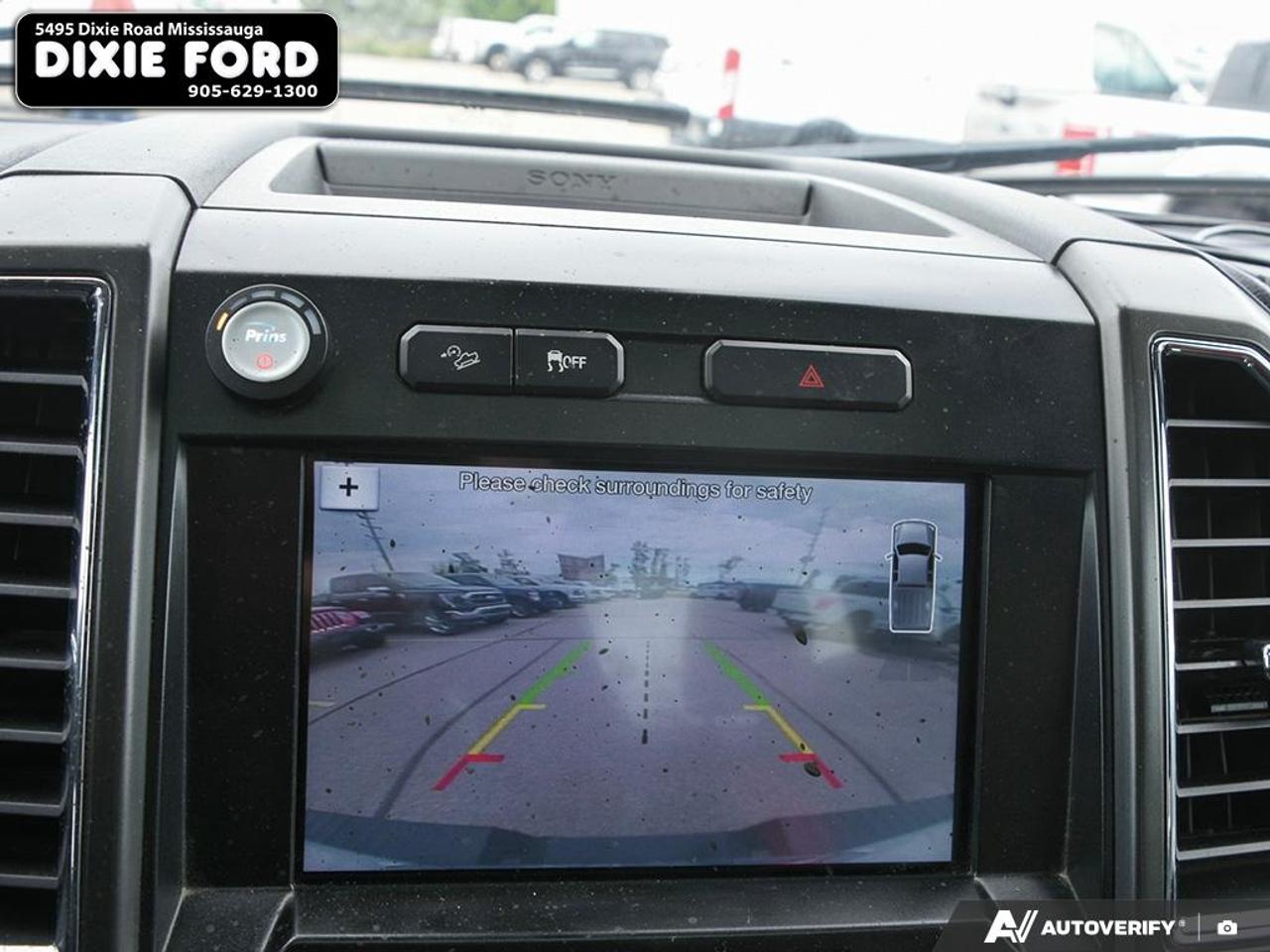 2016 Ford F-150 Lariat Photo