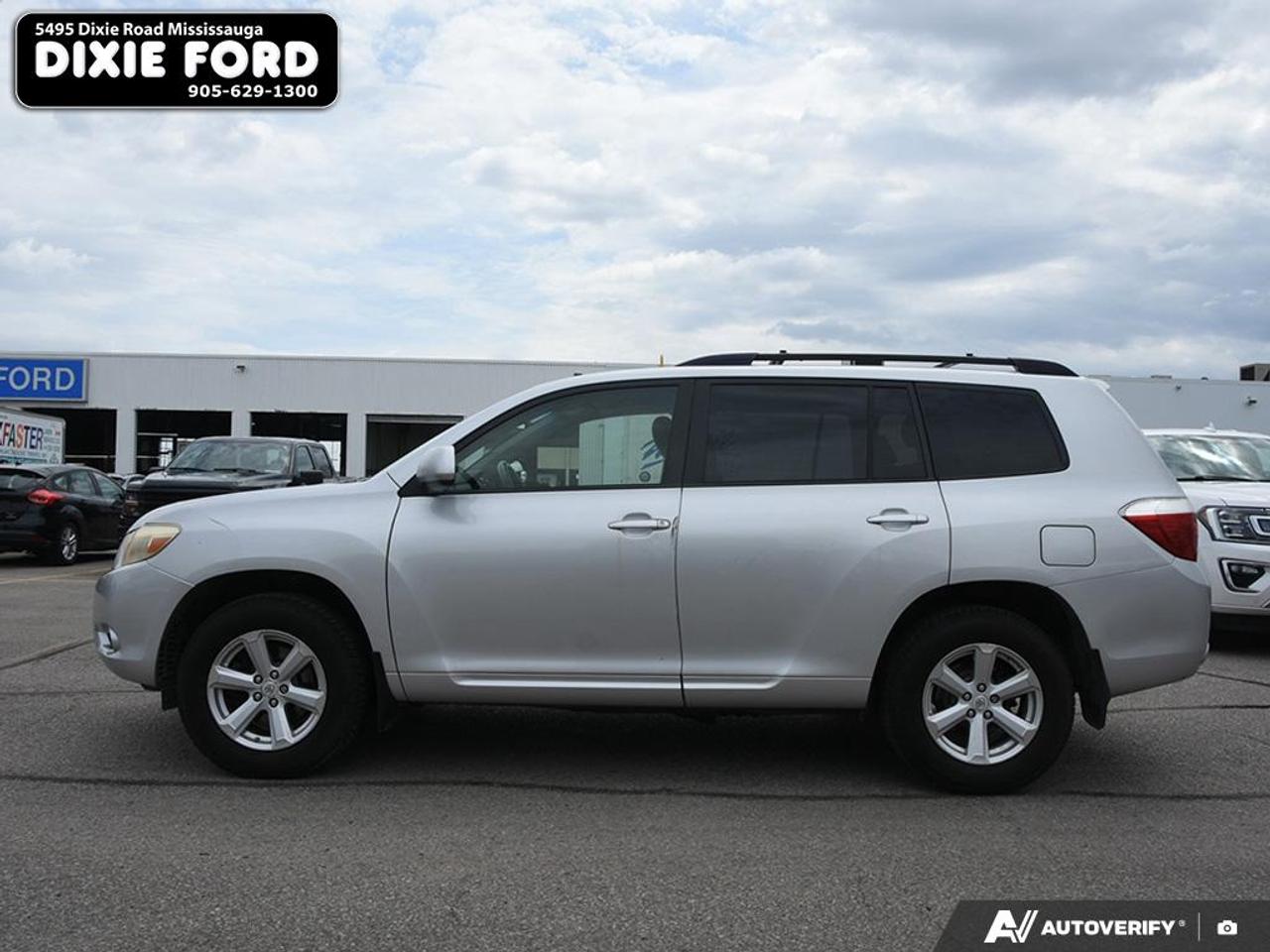 2009 Toyota Highlander BASE Photo