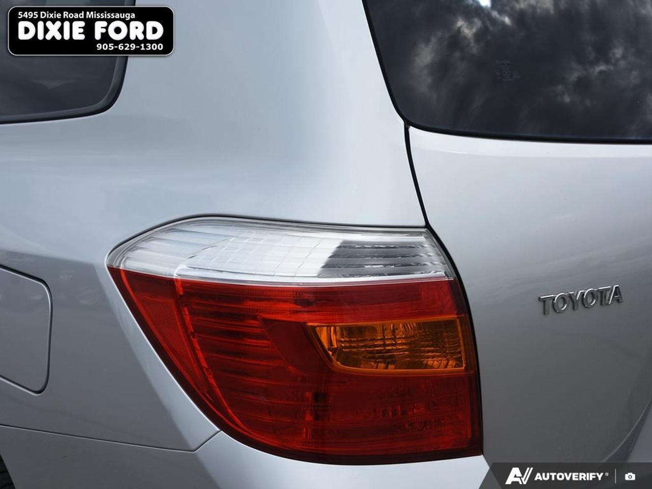 2009 Toyota Highlander BASE Photo