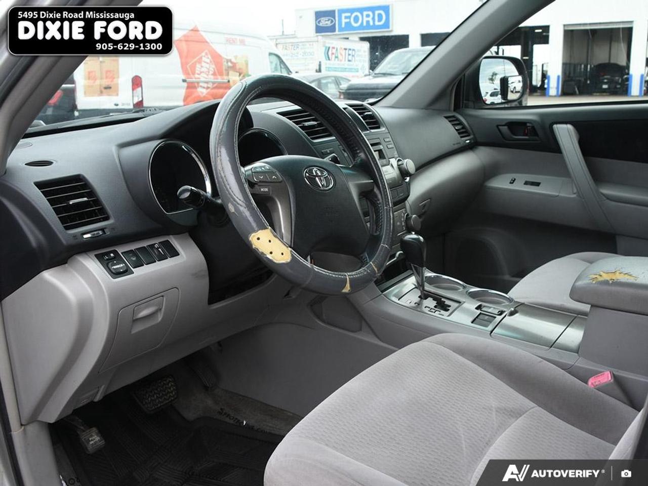 2009 Toyota Highlander BASE Photo