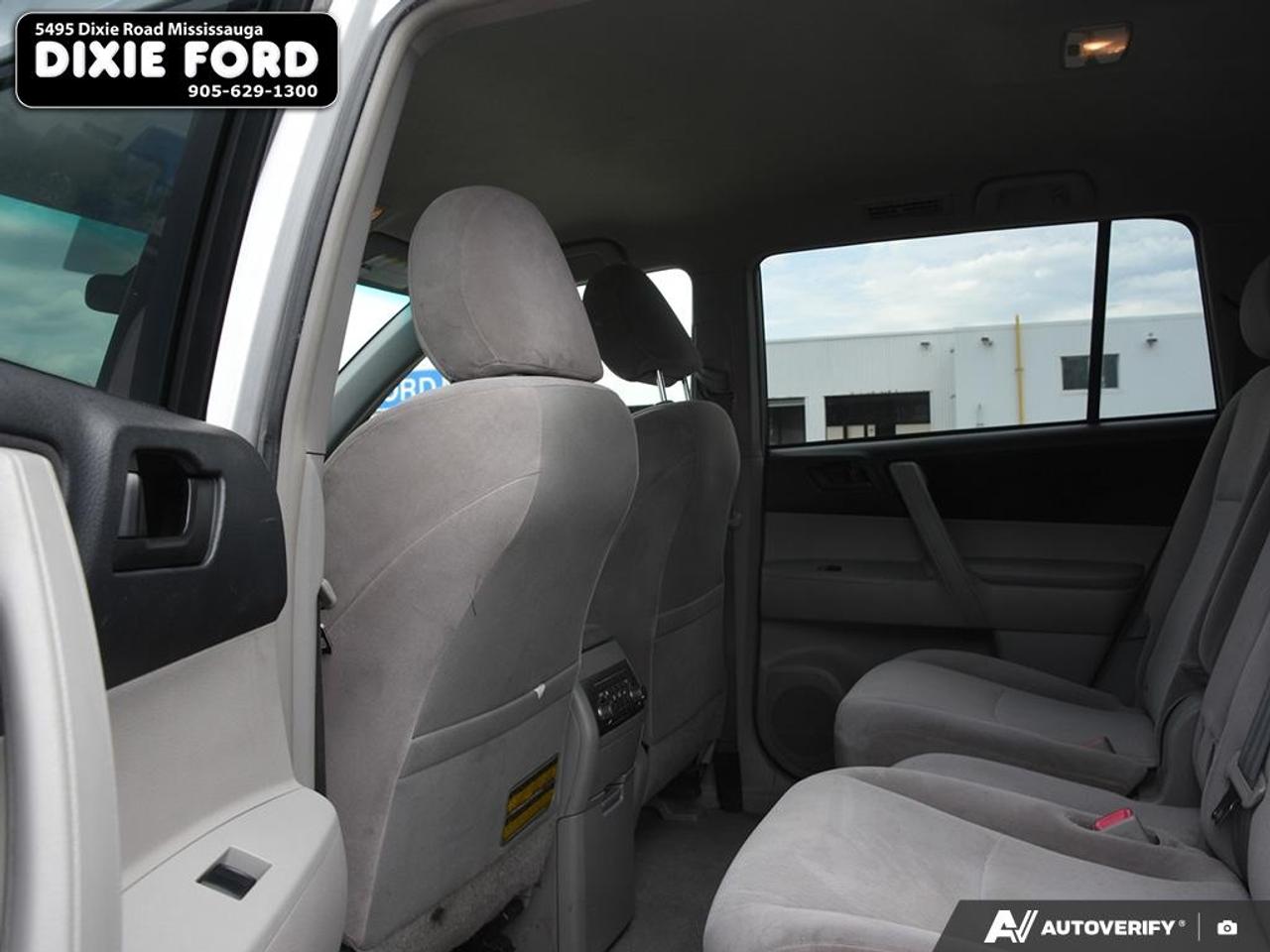 2009 Toyota Highlander BASE Photo