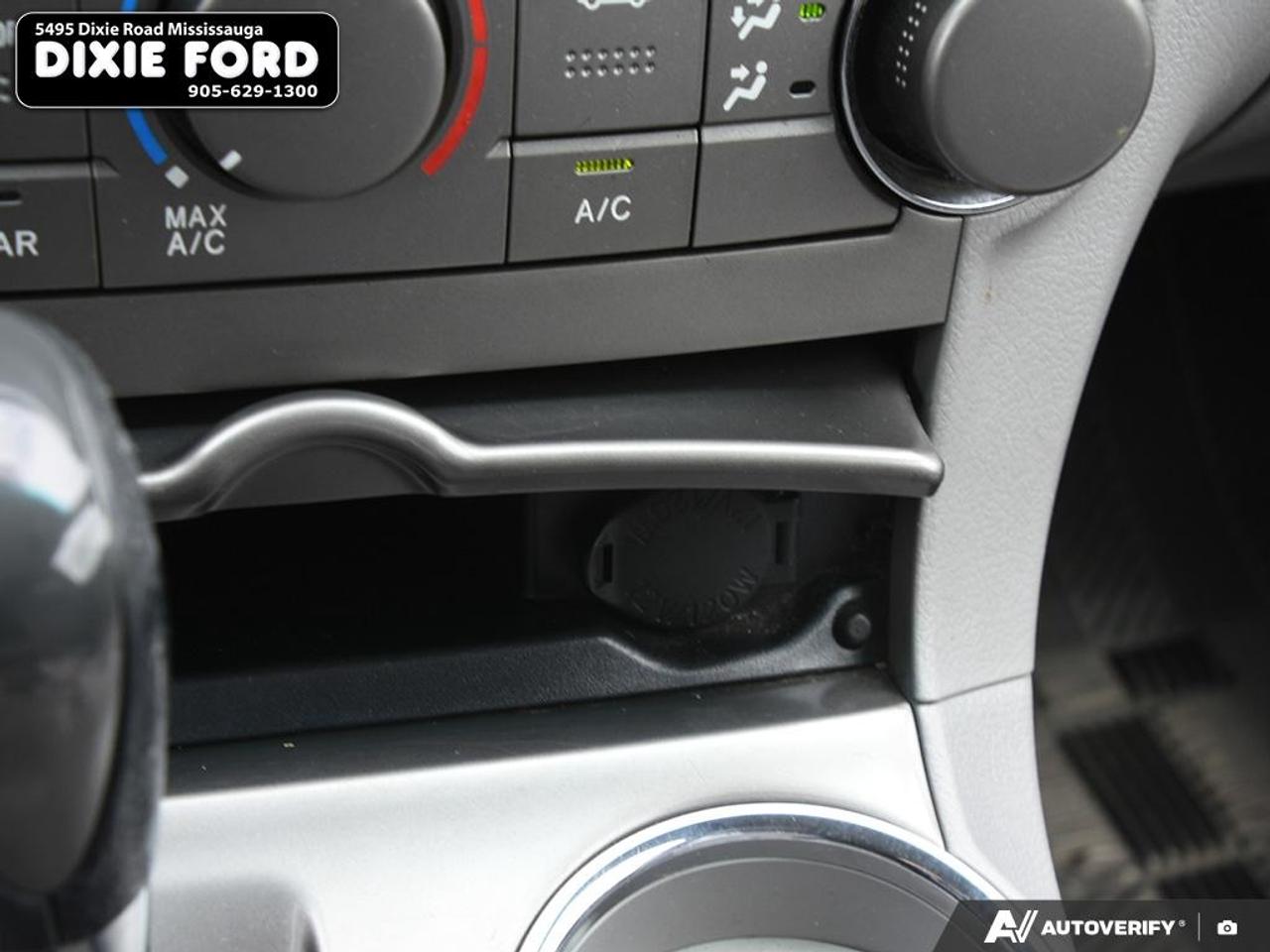 2009 Toyota Highlander BASE Photo