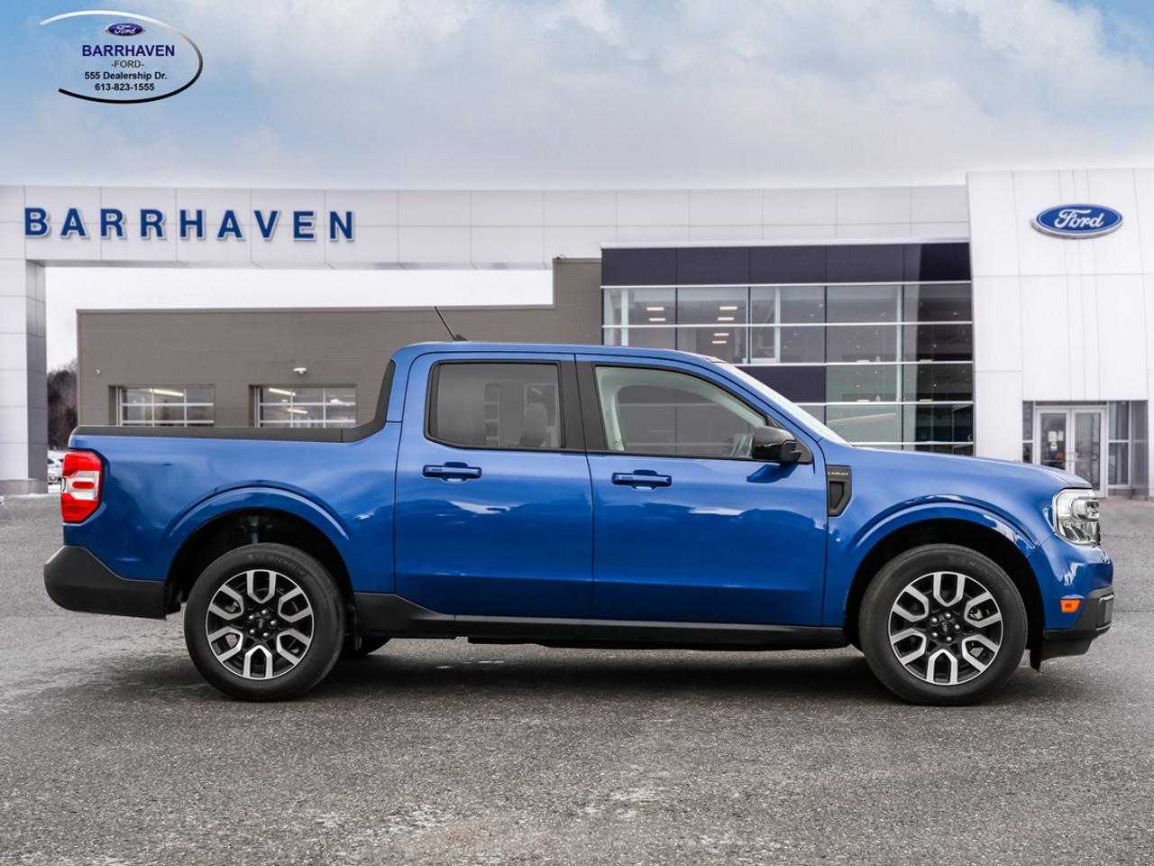 2024 Ford Maverick Lariat Photo1