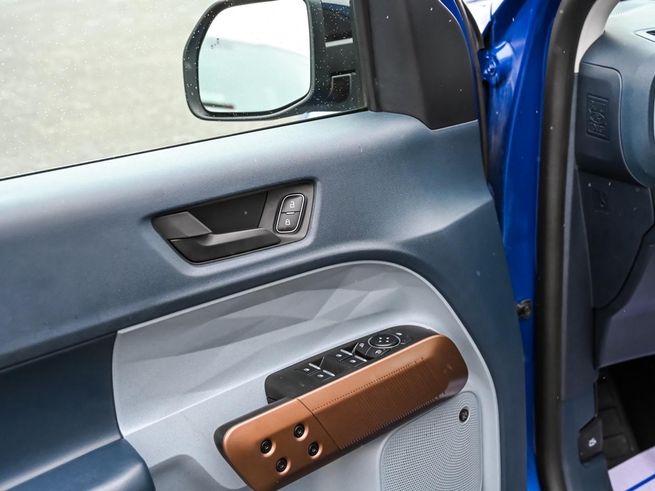 2024 Ford Maverick Lariat Photo