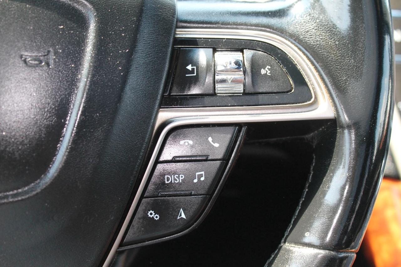 2019 Lincoln Nautilus Reserve AWD Photo