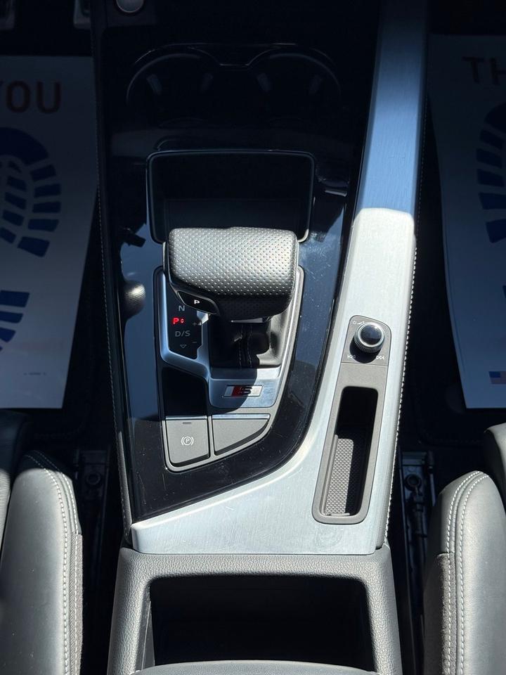 2022 Audi S5 Progressiv Photo