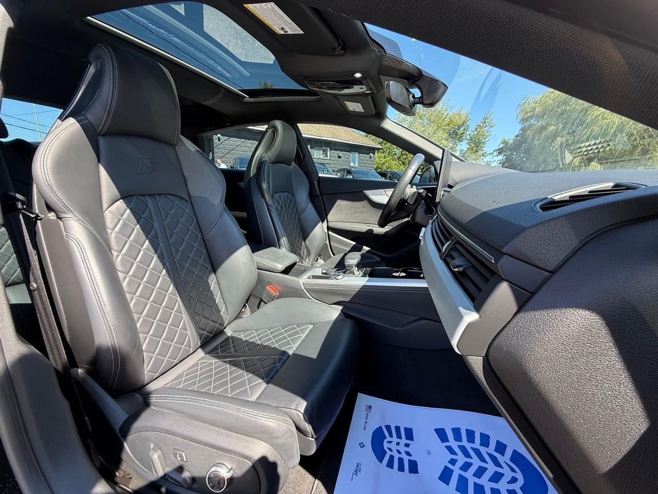 2022 Audi S5 Progressiv Photo
