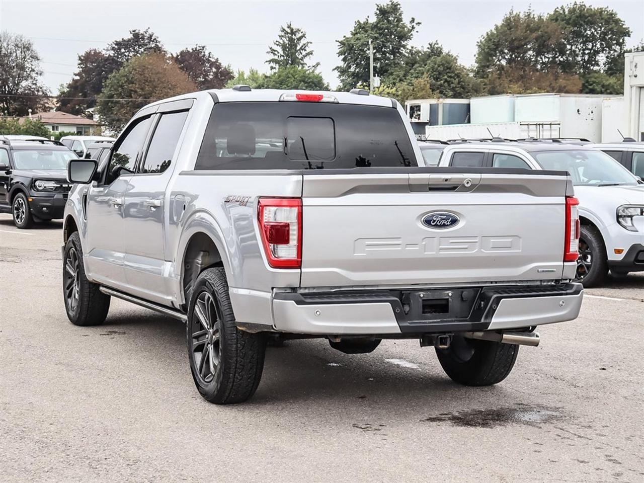 2022 Ford F-150 Lariat 4WD SuperCrew 5.5' Box Photo