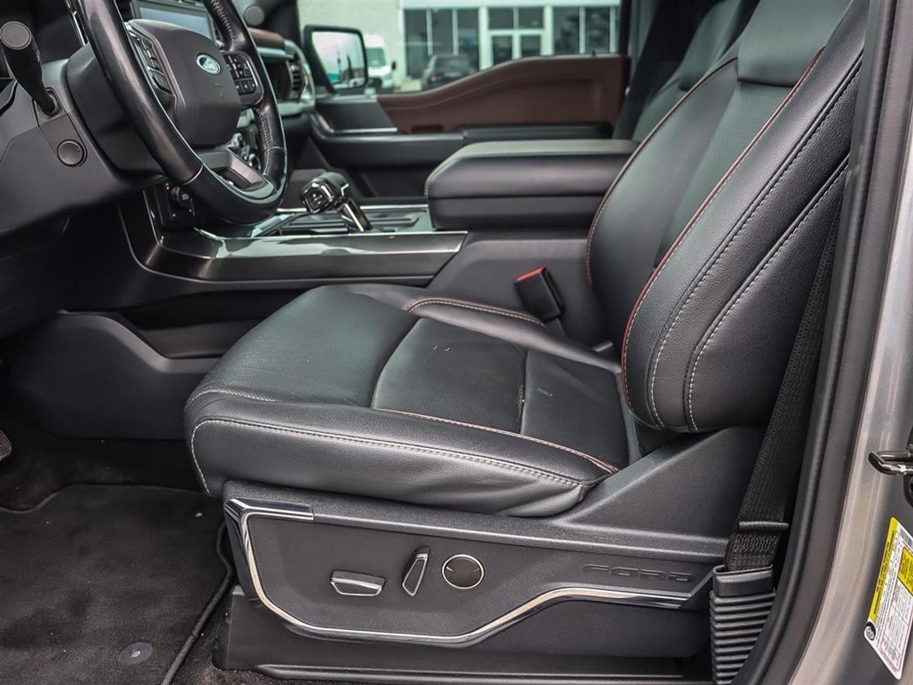 2022 Ford F-150 Lariat 4WD SuperCrew 5.5' Box Photo