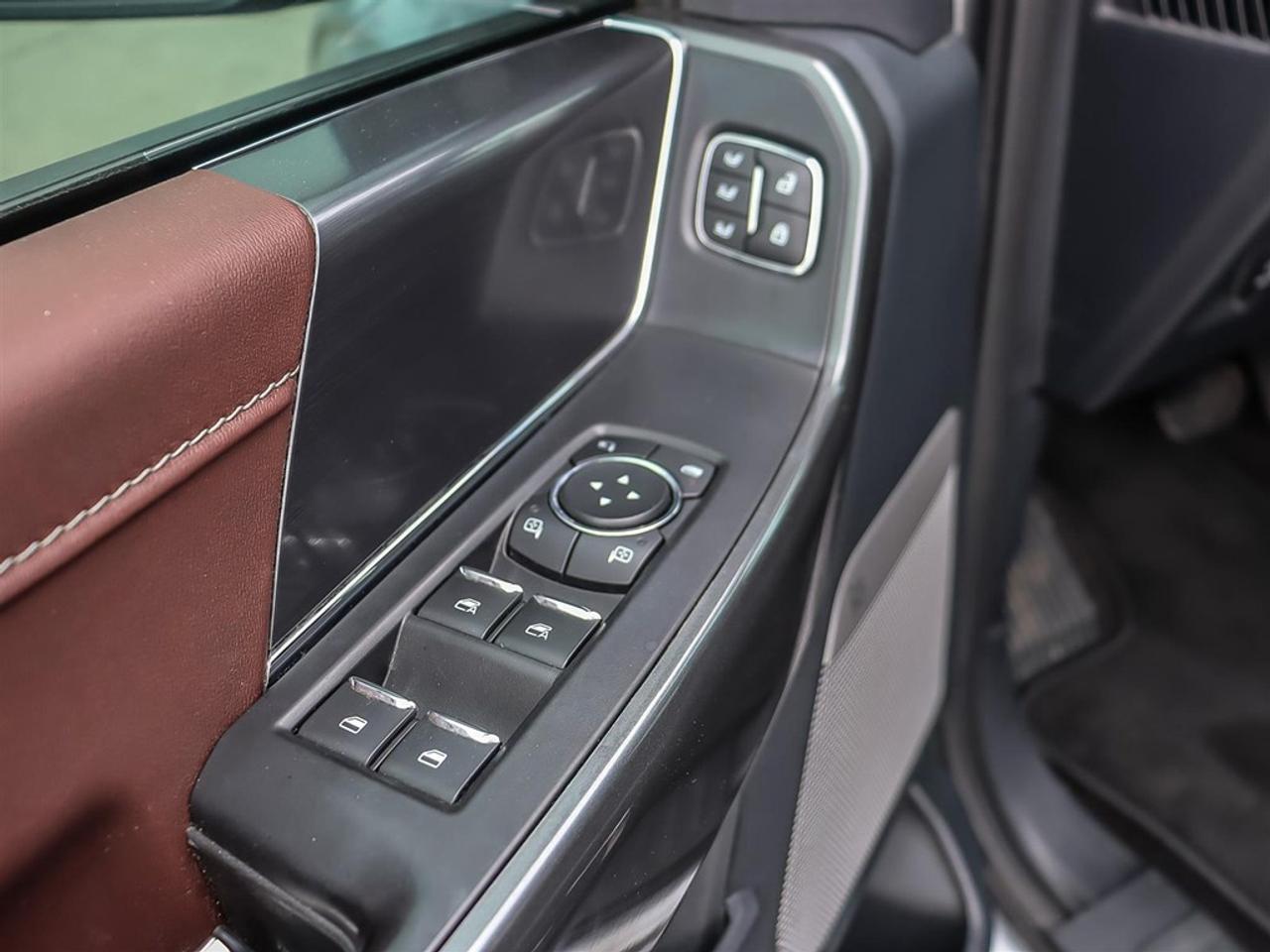 2022 Ford F-150 Lariat 4WD SuperCrew 5.5' Box Photo
