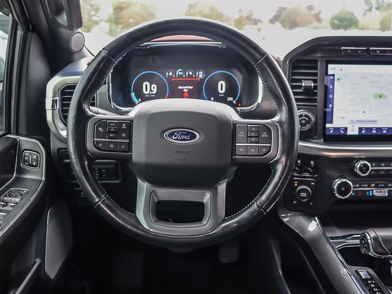 2022 Ford F-150 Lariat 4WD SuperCrew 5.5' Box Photo