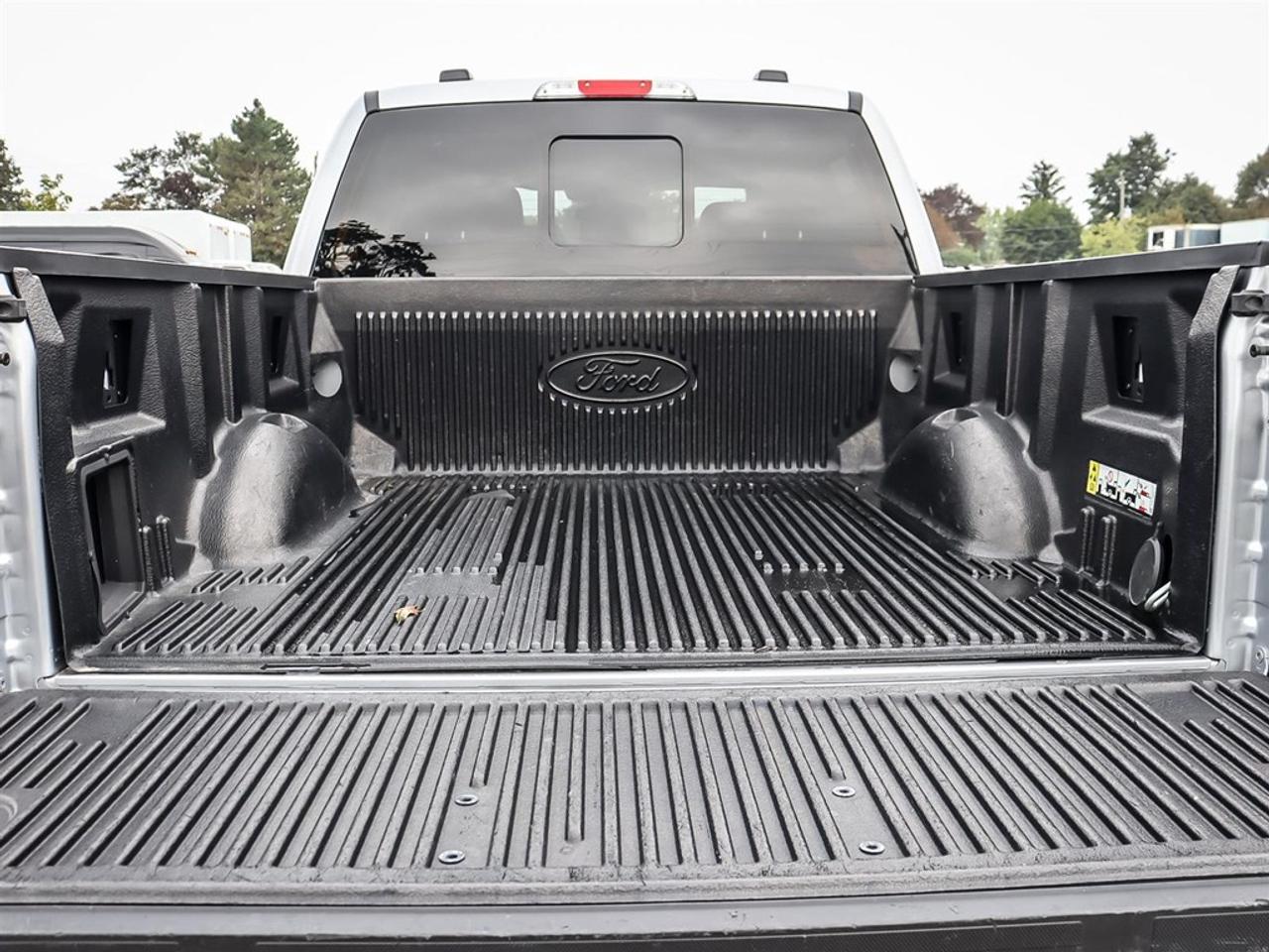 2022 Ford F-150 Lariat 4WD SuperCrew 5.5' Box Photo