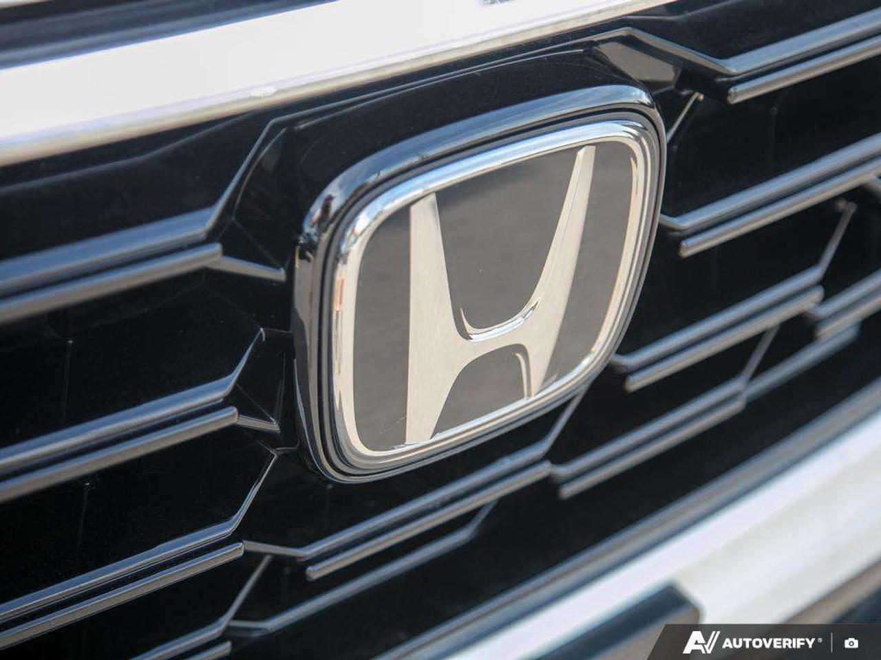 2025 Honda CR-V Sport Photo