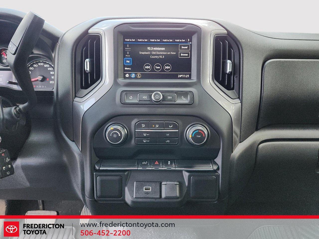 2020 Chevrolet Silverado 1500 Custom Photo