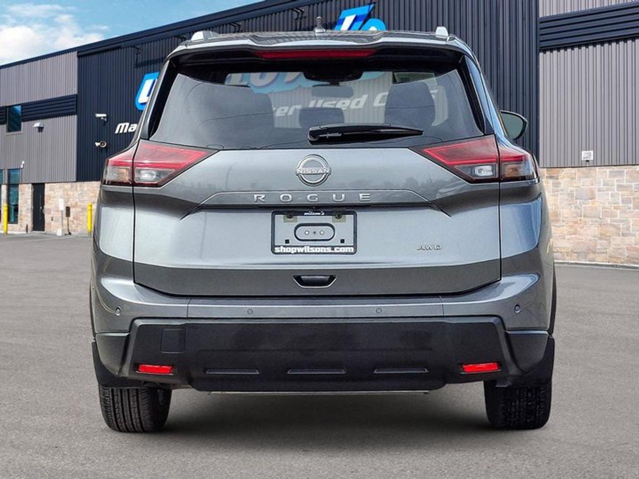 2025 Nissan Rogue SVAWD | Moonroof | Heated Seats + Steering | Remote Start | Power Liftgate | Adaptive Cruise & More! Photo