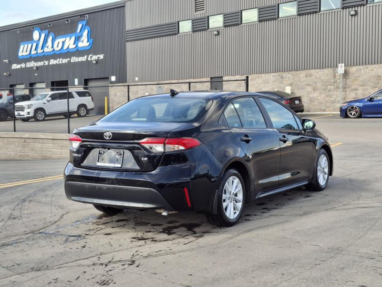 2024 Toyota Corolla LE Upgrade | Sunroof | Heated Seats | Radar Cruise | Rear Camera | Bluetooth | and More ! Photo