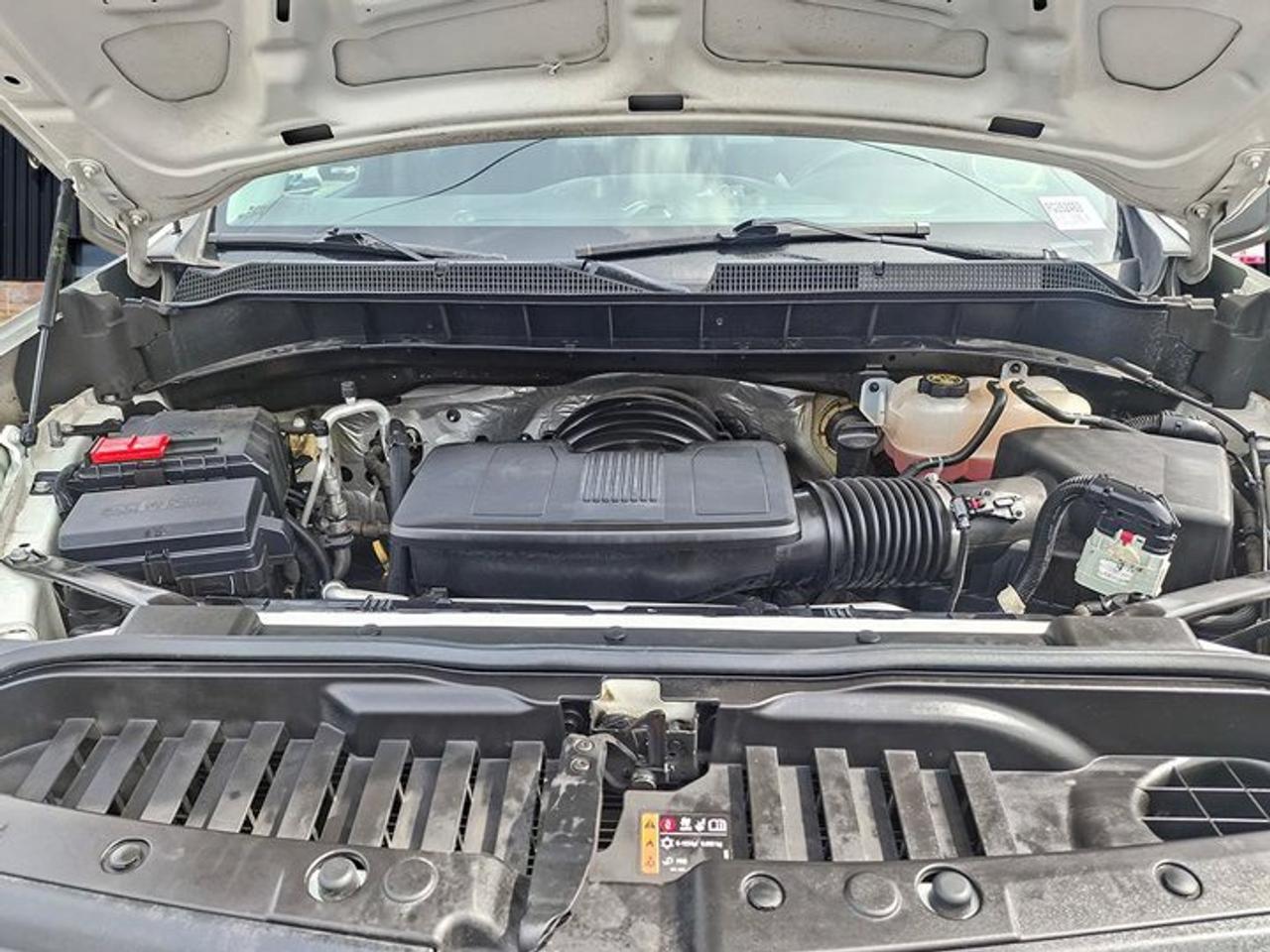 2023 Chevrolet Silverado 1500 WT Reg Cab Long Bed | 5.3L V8 | 3.42 Rear Axle | Air Conditioning | Lane Departure | Rear Cam & More Photo