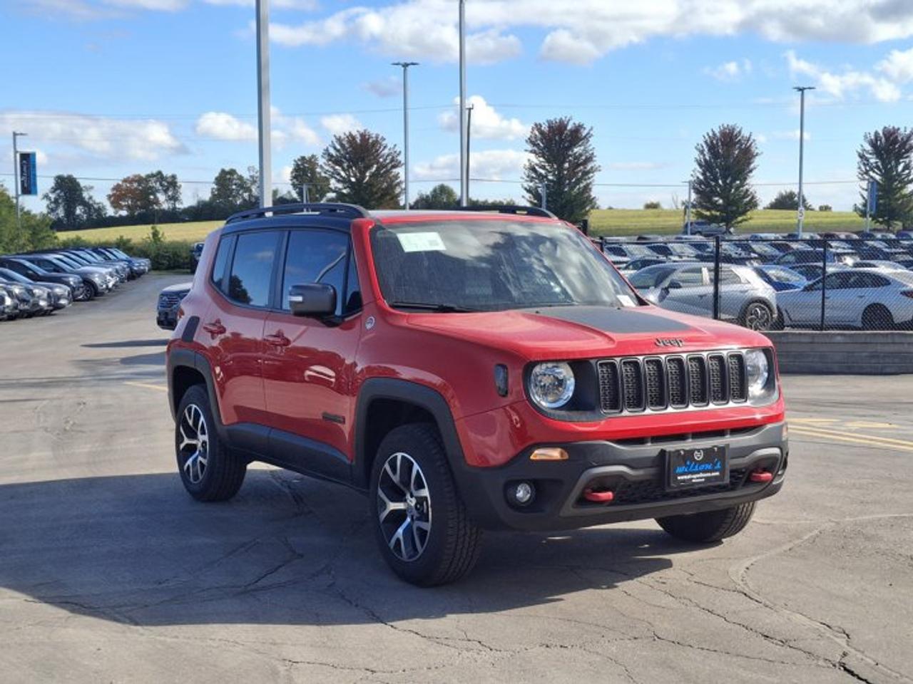 2021 Jeep Renegade Trailhawk 4WD | Pano Sunroof | Kenwood Audio | Trailer Group | Carplay + Android Auto | Heated Seats Photo