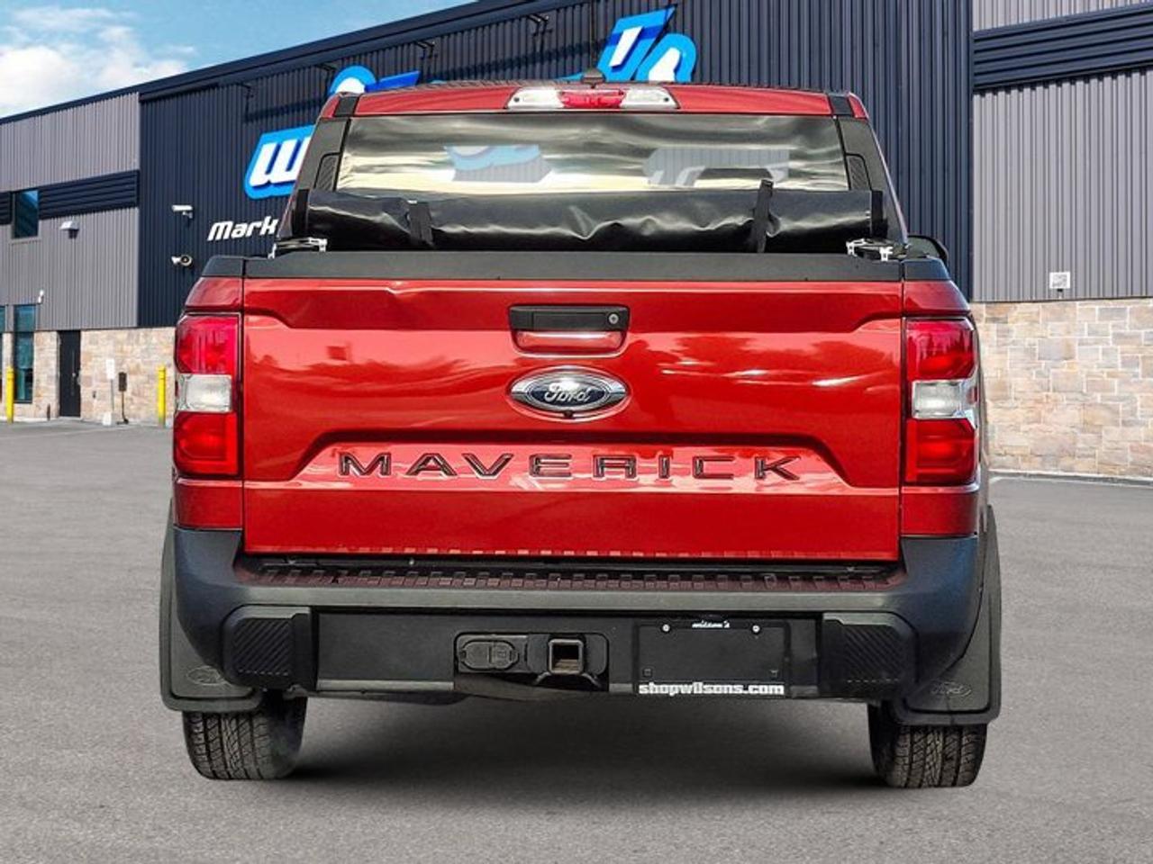 2024 Ford Maverick XLT AWD | Luxury Pkg | Sunroof | FX4 | 17" Alloys | Power Seat | Heated Wheel + Seats | and More ! Photo