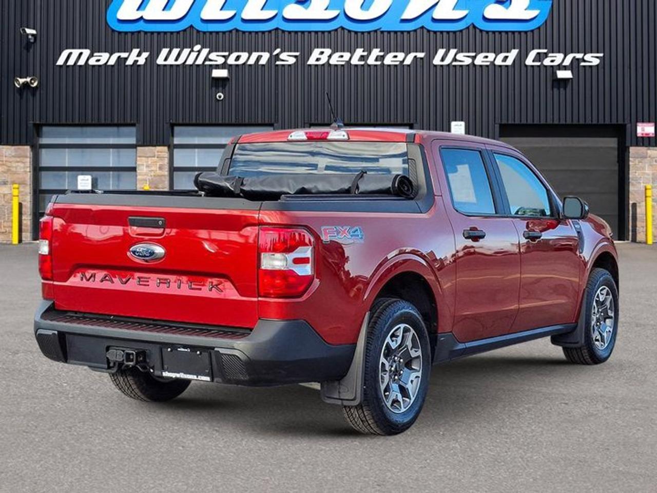 2024 Ford Maverick XLT AWD | Luxury Pkg | Sunroof | FX4 | 17" Alloys | Power Seat | Heated Wheel + Seats | and More ! Photo4