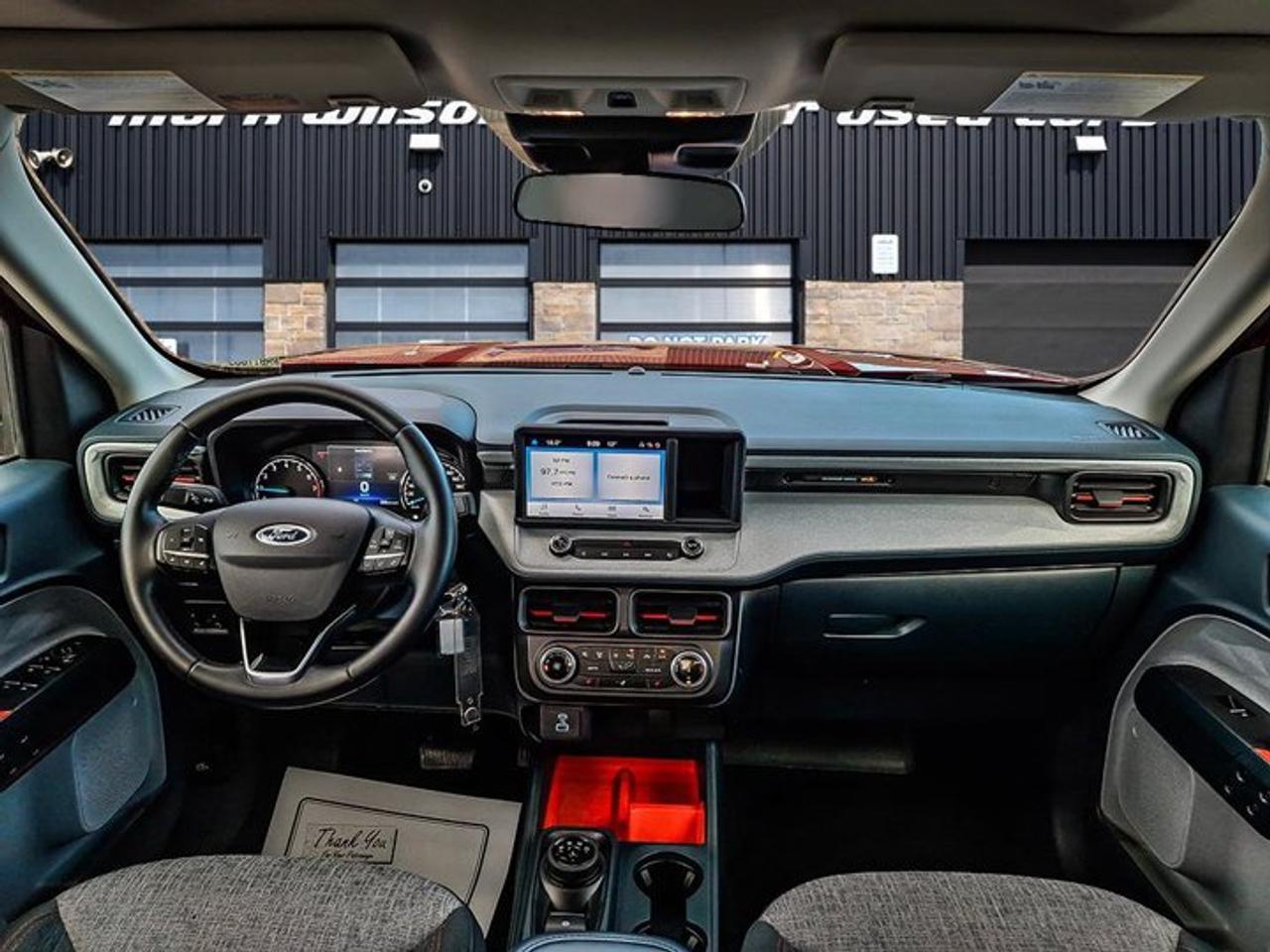 2024 Ford Maverick XLT AWD | Luxury Pkg | Sunroof | FX4 | 17" Alloys | Power Seat | Heated Wheel + Seats | and More ! Photo