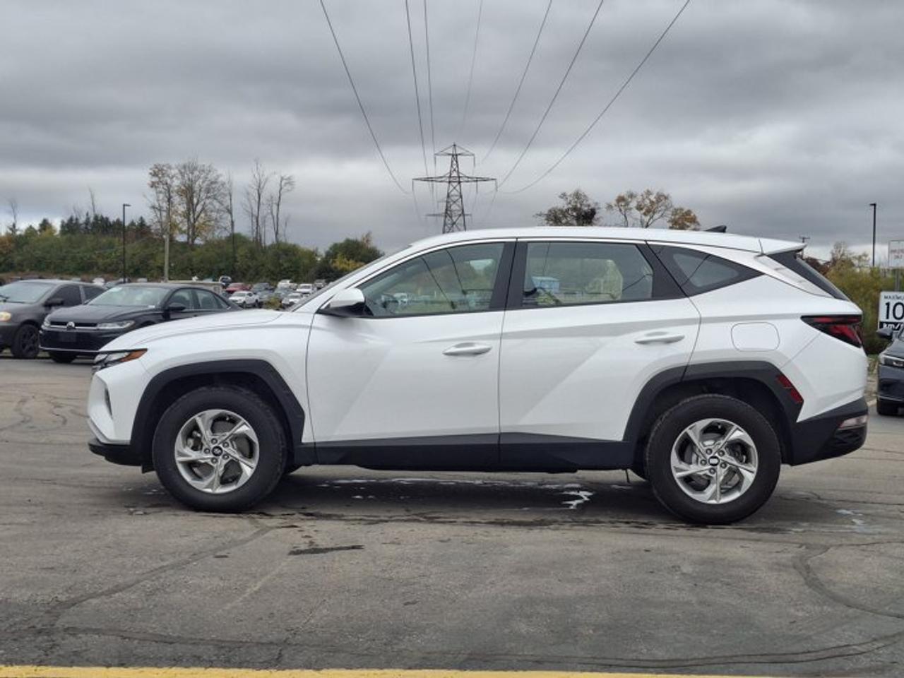 2023 Hyundai Tucson Essential AWD | Heated Seats | Cruise Control | Lane Keep Assist | Reverse Cam | and More ! Photo5