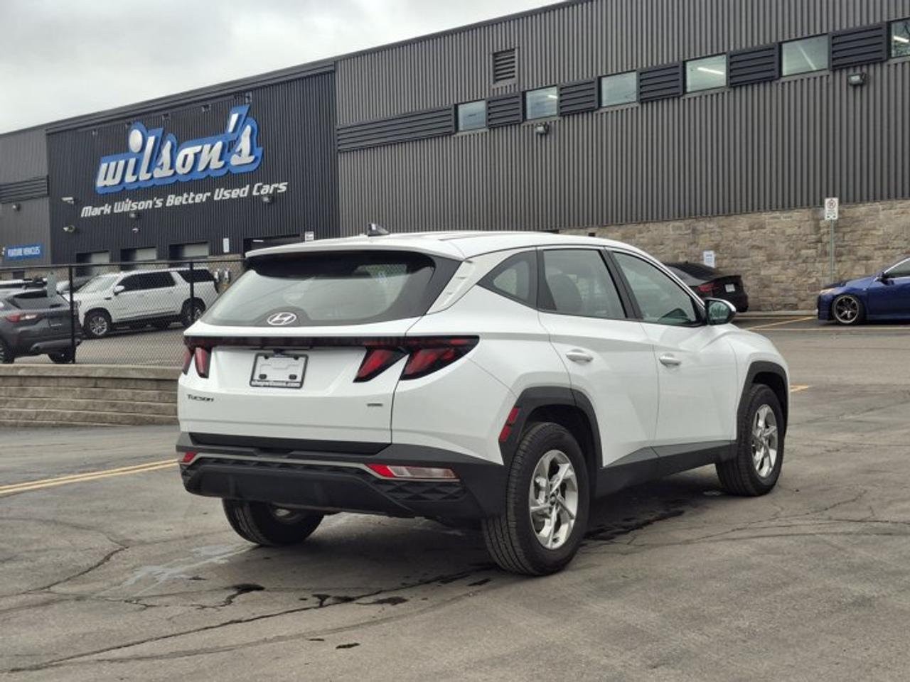 2023 Hyundai Tucson Essential AWD | Heated Seats | Cruise Control | Lane Keep Assist | Reverse Cam | and More ! Photo