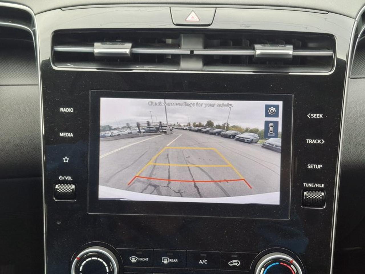 2023 Hyundai Tucson Essential AWD | Heated Seats | Cruise Control | Lane Keep Assist | Reverse Cam | and More ! Photo