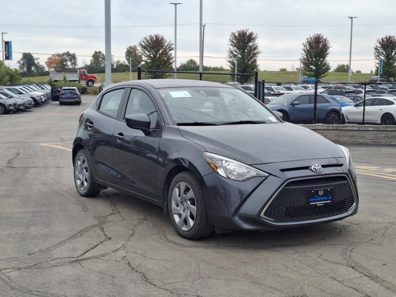 2020 Toyota Yaris Hatchback LE | Auto | Heated Seats | Bluetooth | Rear Camera | and More ! Photo
