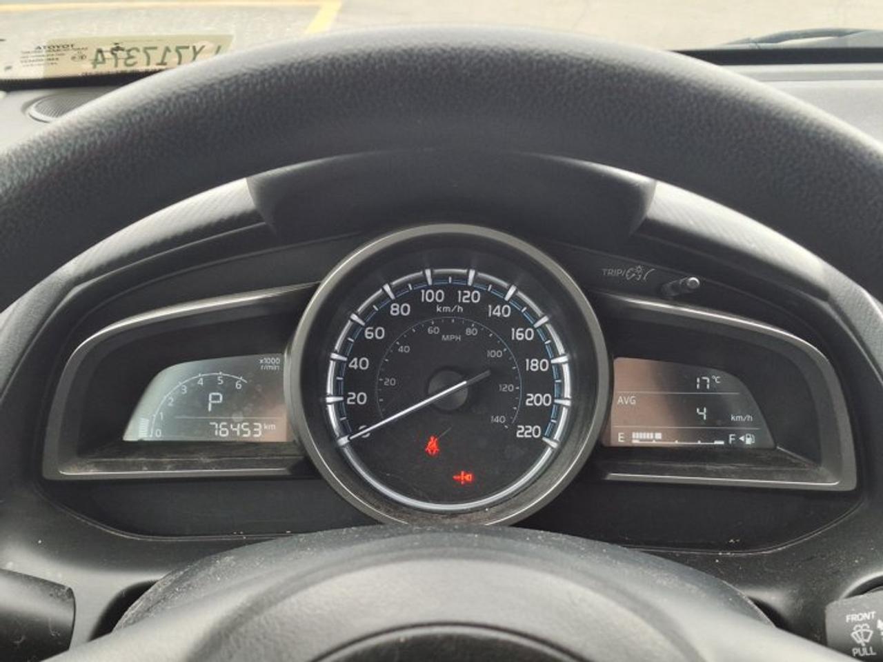 2020 Toyota Yaris Hatchback LE | Auto | Heated Seats | Bluetooth | Rear Camera | and More ! Photo