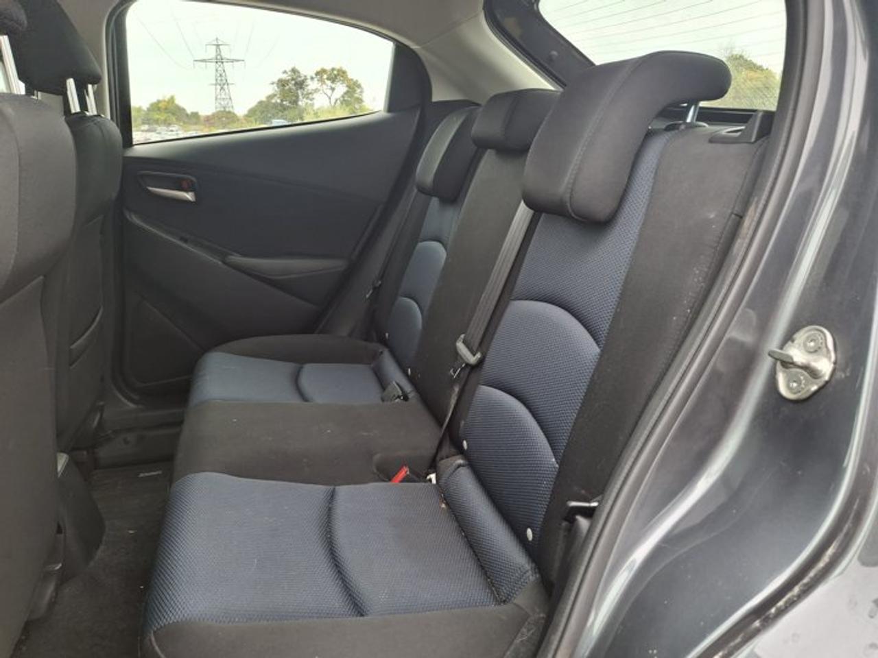 2020 Toyota Yaris Hatchback LE | Auto | Heated Seats | Bluetooth | Rear Camera | and More ! Photo