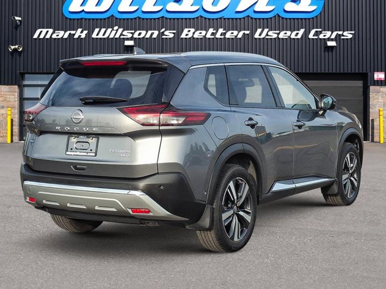 2023 Nissan Rogue Platinum AWD | Leather | Sunroof | Nav | HUD | Bose | Heated Wheel + Seats | 360 Camera and More ! Photo