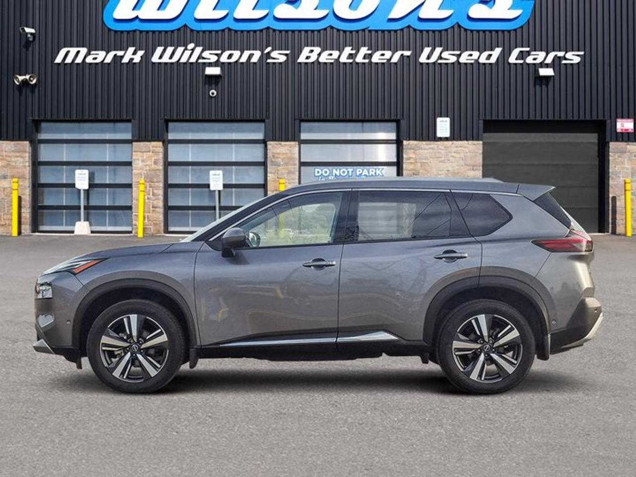 2023 Nissan Rogue Platinum AWD | Leather | Sunroof | Nav | HUD | Bose | Heated Wheel + Seats | 360 Camera and More ! Photo5
