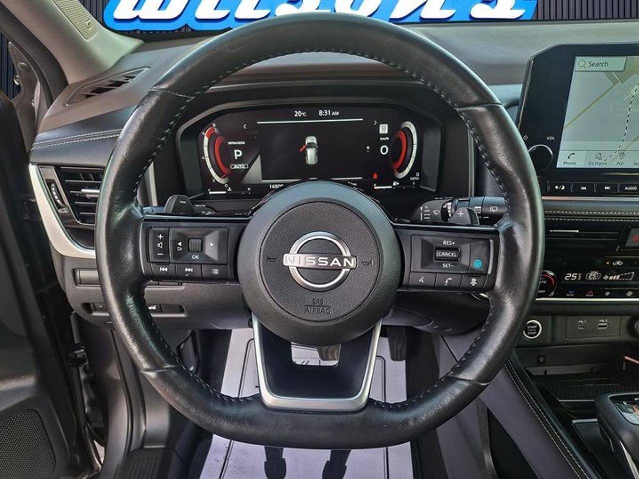 2023 Nissan Rogue Platinum AWD | Leather | Sunroof | Nav | HUD | Bose | Heated Wheel + Seats | 360 Camera and More ! Photo