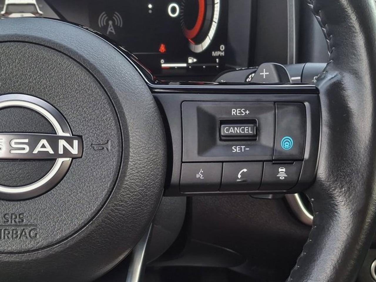 2023 Nissan Rogue Platinum AWD | Leather | Sunroof | Nav | HUD | Bose | Heated Wheel + Seats | 360 Camera and More ! Photo