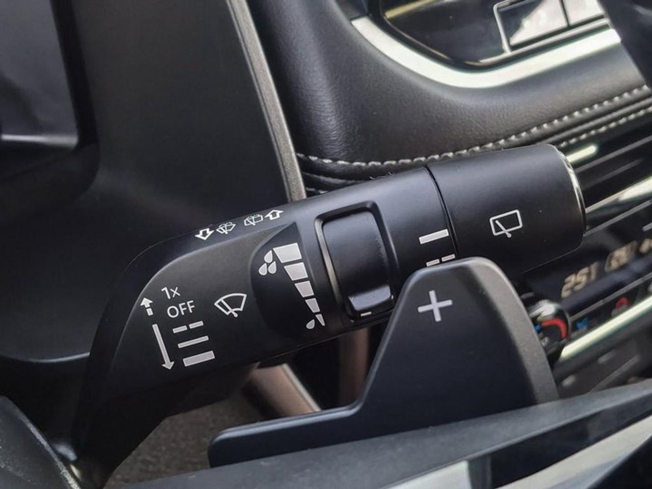 2023 Nissan Rogue Platinum AWD | Leather | Sunroof | Nav | HUD | Bose | Heated Wheel + Seats | 360 Camera and More ! Photo