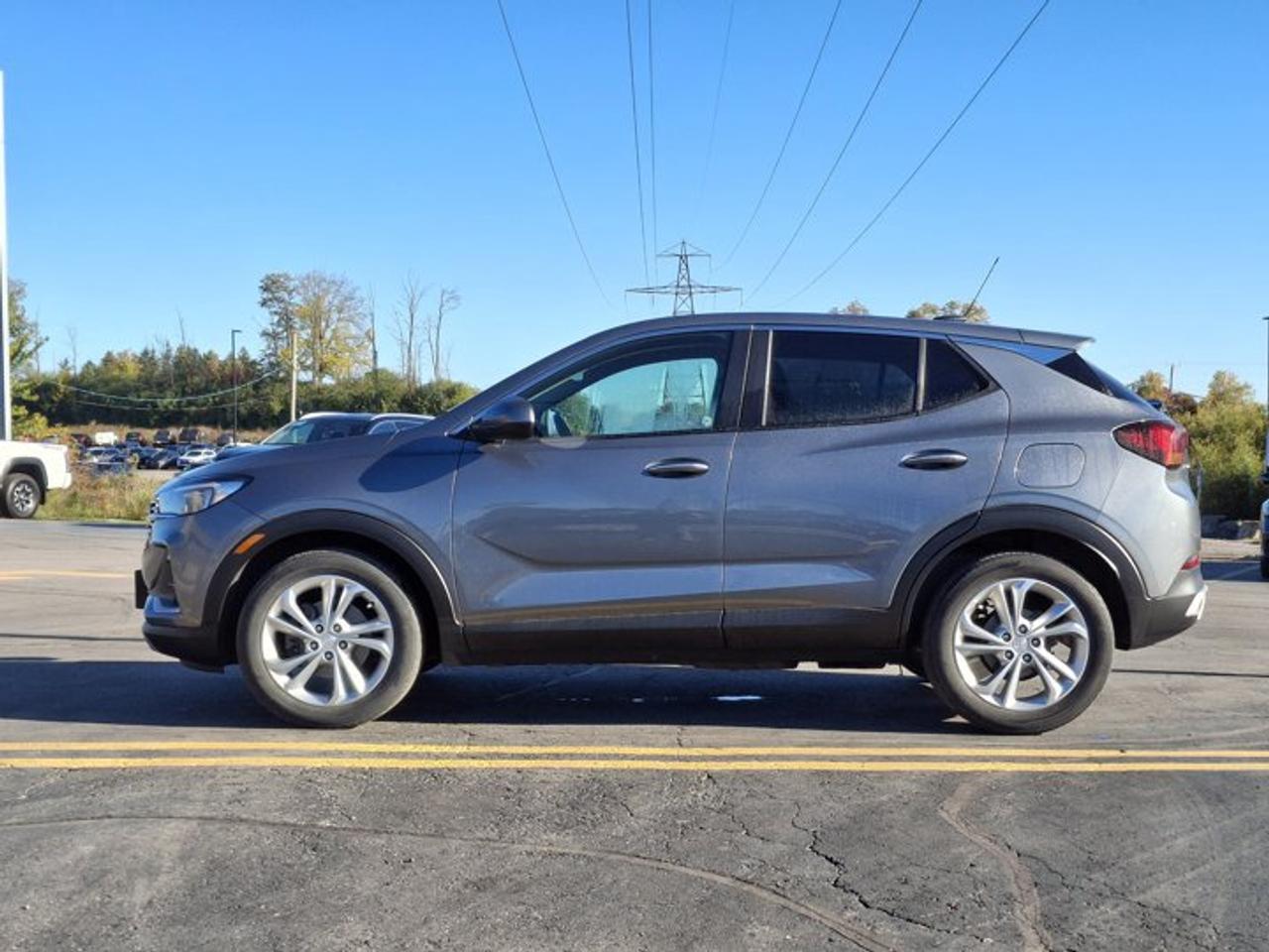 2021 Buick Encore GX Preferred | Heated Seats | Power Drivers Seat | Remote Start | Lane Keep Assist | Carplay & More ! Photo1