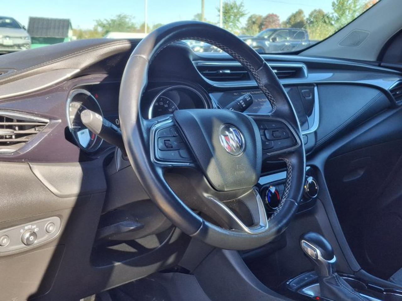 2021 Buick Encore GX Preferred | Heated Seats | Power Drivers Seat | Remote Start | Lane Keep Assist | Carplay & More ! Photo