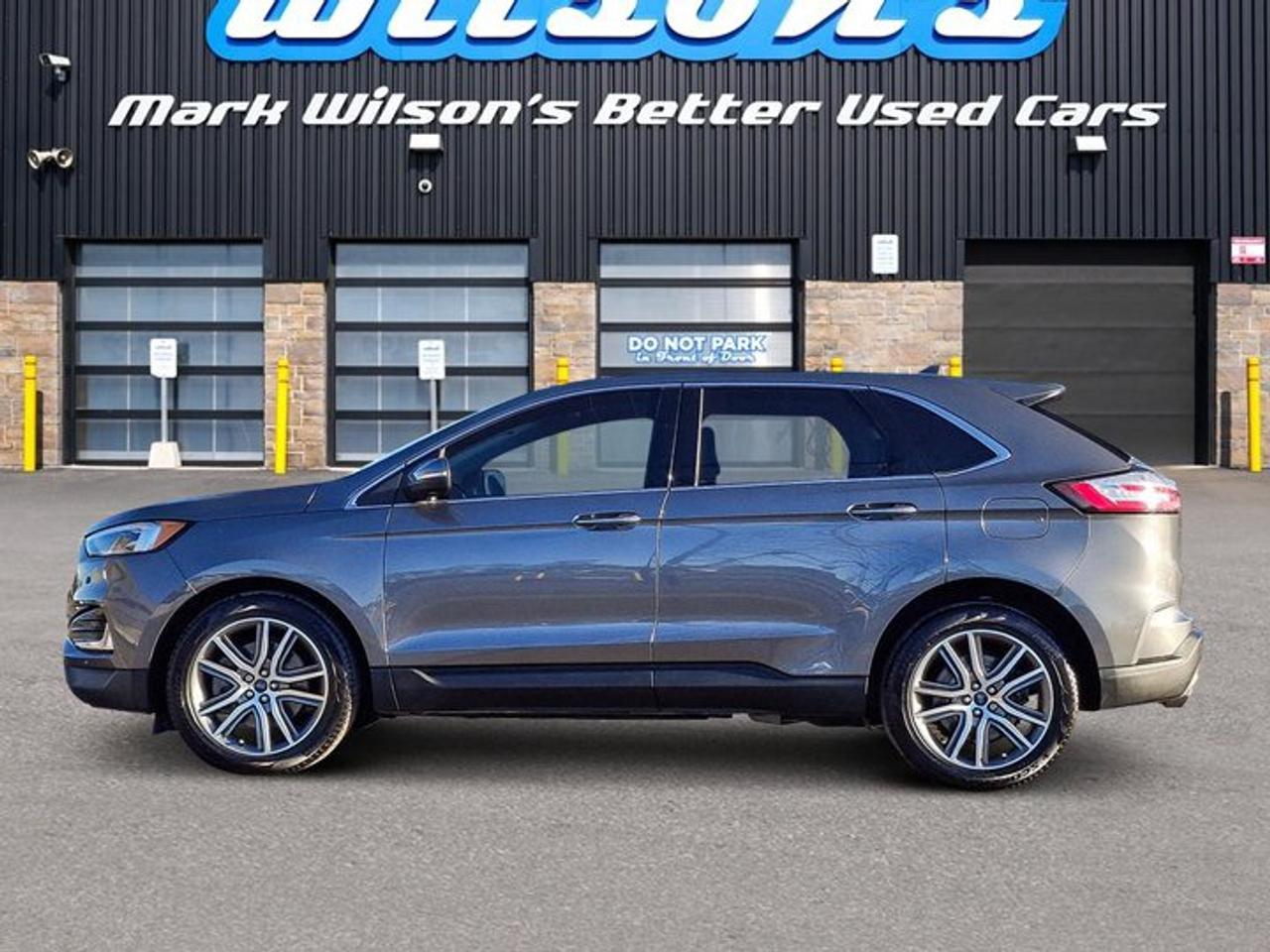 2022 Ford Edge Titanium AWD | Leather | Panoramic Sunroof | Heated Seats + Steering | Trailer Tow Pkg | and More ! Photo