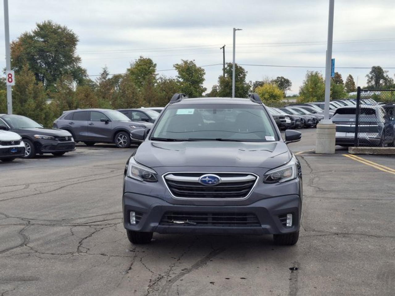 2022 Subaru Outback Touring AWD | Sunroof | Heated Seats + Steering | Power Liftgate | CarPlay + Android | and More ! Photo