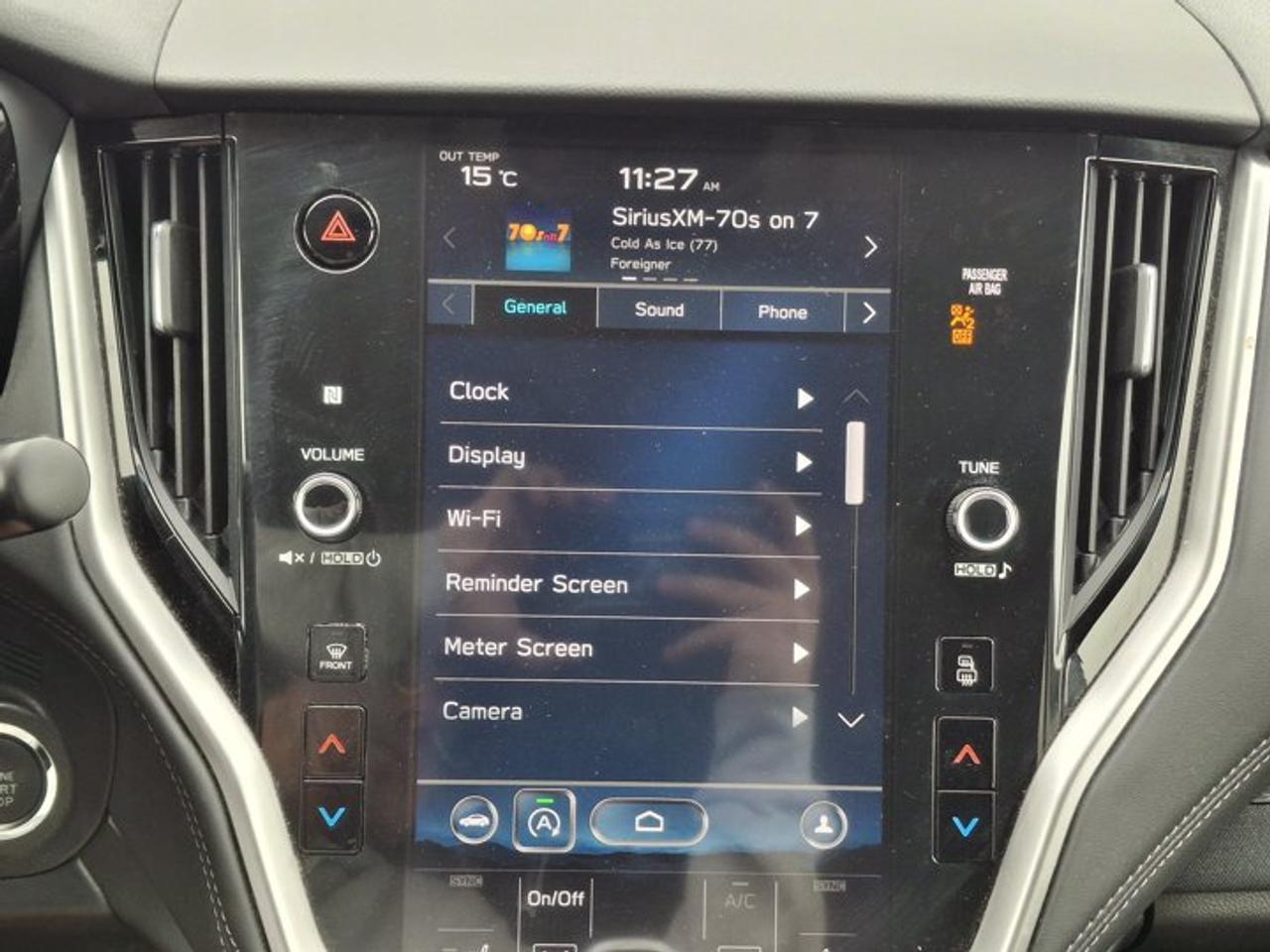 2022 Subaru Outback Touring AWD | Sunroof | Heated Seats + Steering | Power Liftgate | CarPlay + Android | and More ! Photo