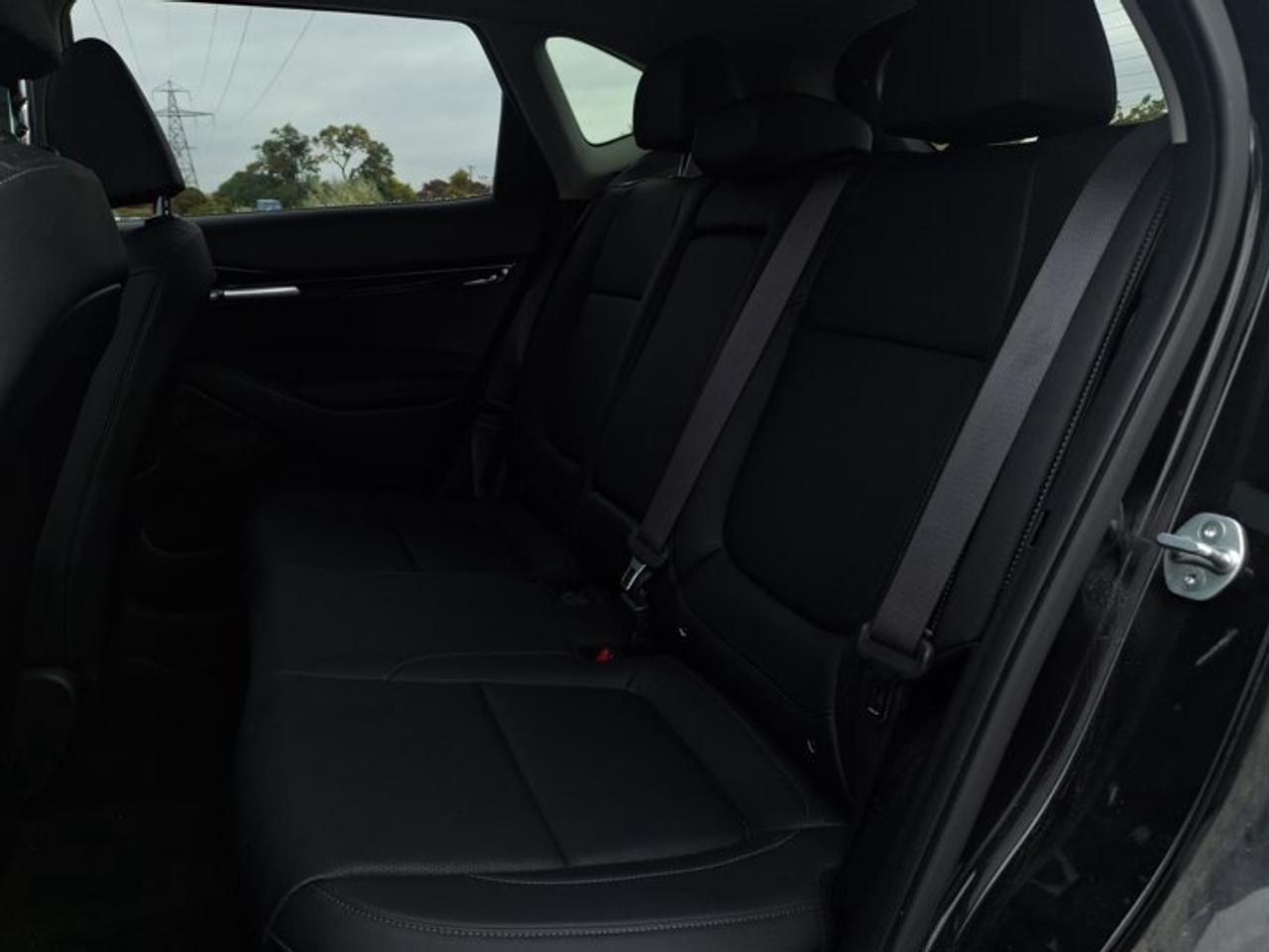 2023 Kia Seltos EX AWD | Leather | Sunroof | Heated Seats + Steering | CarPlay + Android Auto | Blind Spot & More ! Photo
