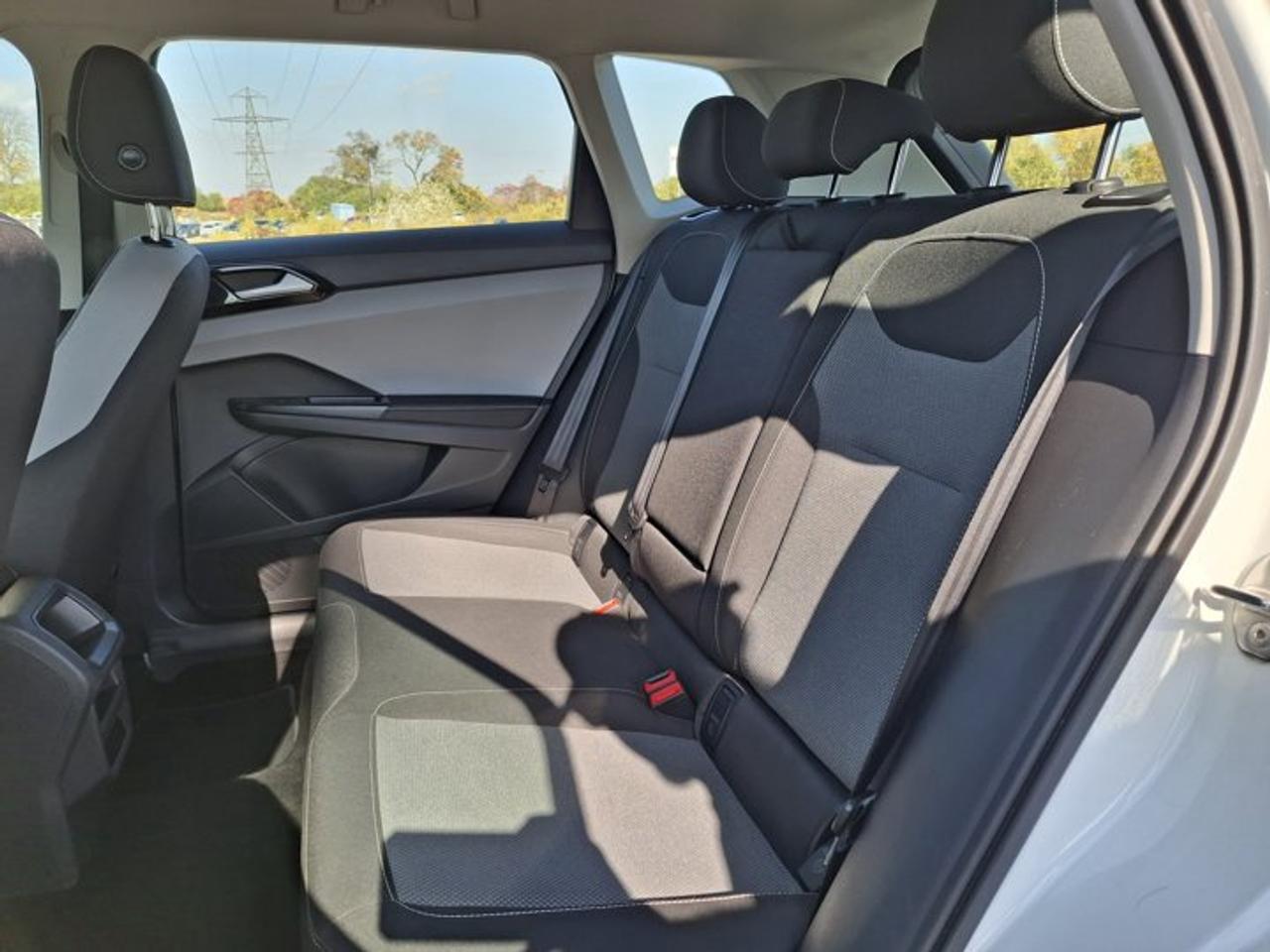 2024 Volkswagen Taos Trendline | Heated Seats + Steering | CarPlay + Android | Push Start | Blind Spot | Rear Cam & More! Photo