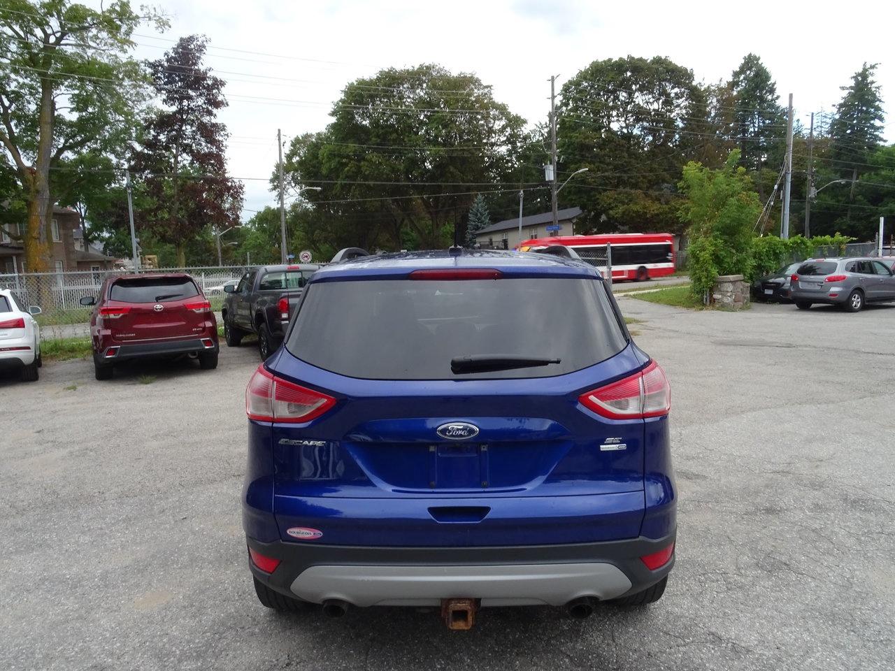 2016 Ford Escape SE Photo