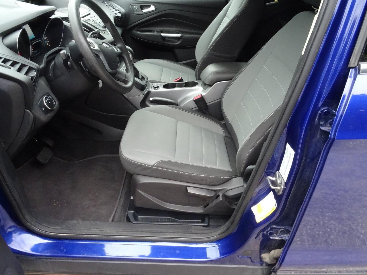 2016 Ford Escape SE Photo