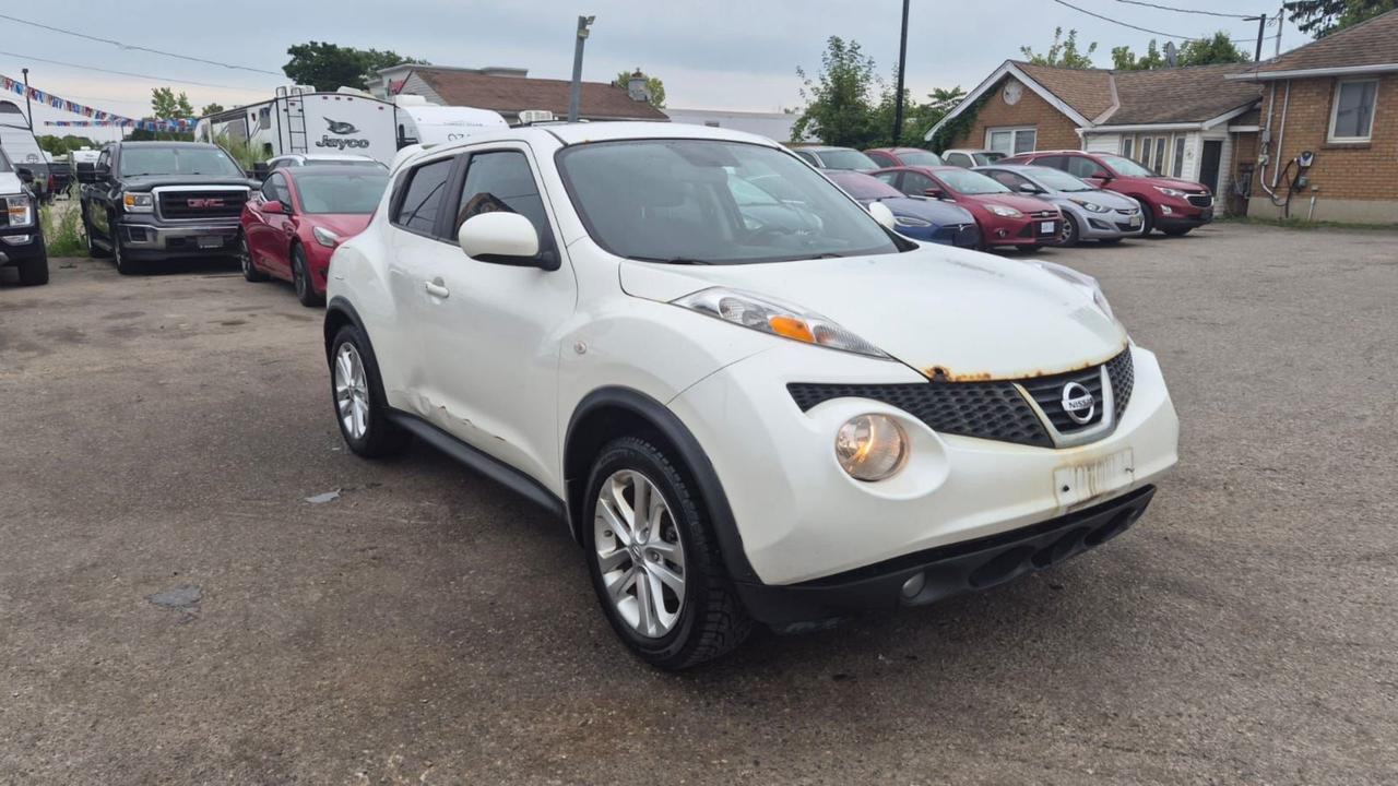 2013 Nissan Juke SV, WELL MAINTAINED, AS IS, RUNS LIMP MODE Photo