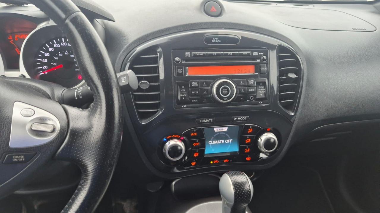 2013 Nissan Juke SV, WELL MAINTAINED, AS IS, RUNS LIMP MODE Photo
