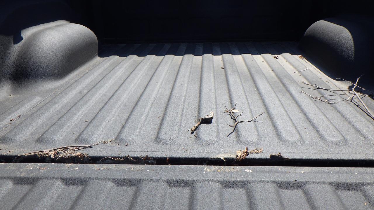 2016 RAM 1500 SLT Photo