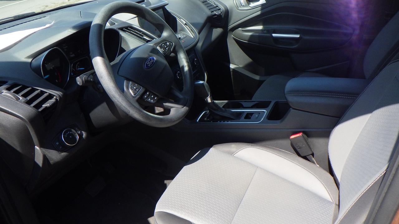 2017 Ford Escape SE Photo